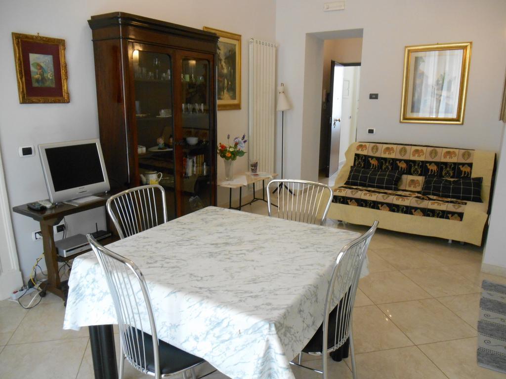 Casa Sannazzaro Apartment Naples Room photo